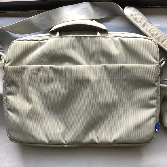 Incase computer bag - Picture 8 of 9